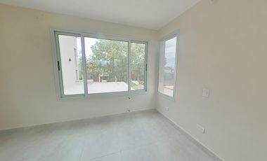CASA EN VENTA A ESTRENAR BARRIO LAR DE DRUMMOND TRES DORMITORIOS CON TOUR VIRTUAL