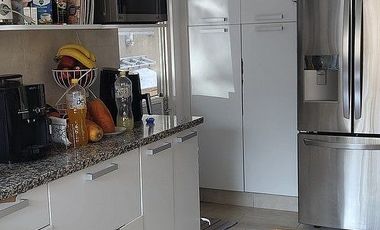 Casa en Lomas de Tecamachalco recién remodelada y ampliada