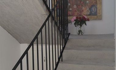 Casa en Lomas de Tecamachalco recién remodelada y ampliada