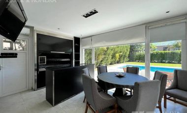 Casa en San Isidro Labrador alquiler 6 ambientes -