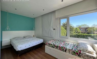 Casa en San Isidro Labrador alquiler 6 ambientes -