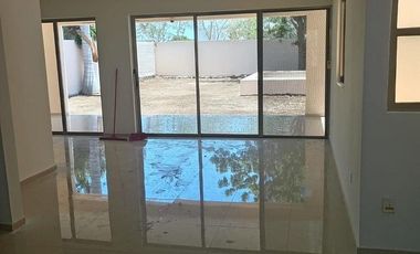 Casa en venta | Temozón | 3 habitaciones | Terreno de 400 m2