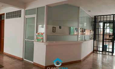 EN RENTA CONSULTORIOS U OFICINAS EDIFICIO DE ESPECIALIDADES MÉDICAS $2,499