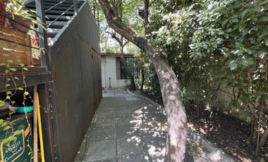 AV. SUECIA / LUIS URIBE