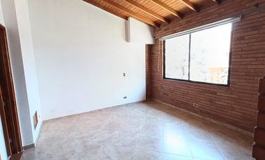 CASA EN ARRIENDO UBICADO EN SABANETA SECTOR AVES MARIA