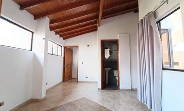 CASA EN ARRIENDO UBICADO EN SABANETA SECTOR AVES MARIA