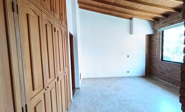 CASA EN ARRIENDO UBICADO EN SABANETA SECTOR AVES MARIA