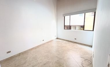 CASA EN ARRIENDO UBICADO EN SABANETA SECTOR AVES MARIA