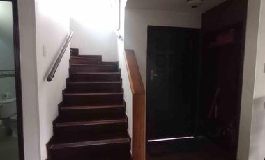 Arriendo espectacular casa esquinera en el exclusivo sector de Alhambra