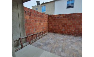 SE ARRIENDA CASA URB. DON ALBERTO NORTE