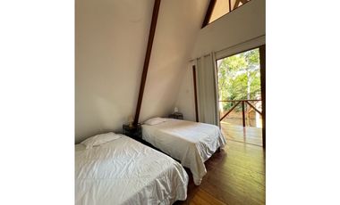 2 Casas  EN ALQUILER EN ZONA TRANQUILA Y CON NATURALEZA