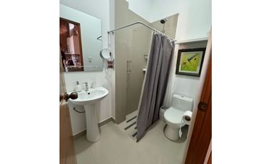 2 Casas  EN ALQUILER EN ZONA TRANQUILA Y CON NATURALEZA