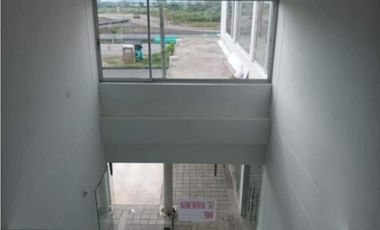 LOCAL EN VENTA EN BALCONES PLAZA RESTREPO