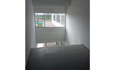 LOCAL EN VENTA EN BALCONES PLAZA RESTREPO