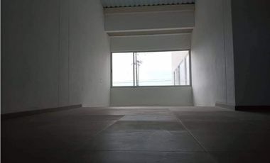 LOCAL EN VENTA EN BALCONES PLAZA RESTREPO
