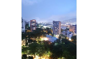 Arriendo apartamento AMOBLADO duplex, la aguacatala, Medellín