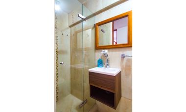 Arriendo apartamento AMOBLADO duplex, la aguacatala, Medellín