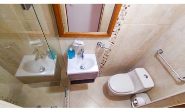 Arriendo apartamento AMOBLADO duplex, la aguacatala, Medellín