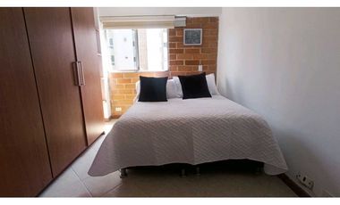Arriendo apartamento AMOBLADO duplex, la aguacatala, Medellín