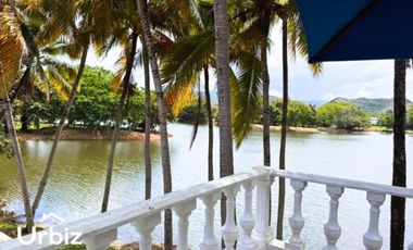 Vendo Casa de 297 m² en lote de 577 m² en La Estancia, Melgar, Tolima