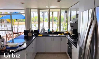 Vendo Casa de 297 m² en lote de 577 m² en La Estancia, Melgar, Tolima