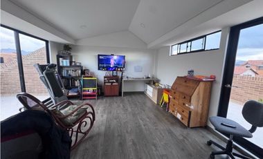 Vendo casa en camino de la floresta