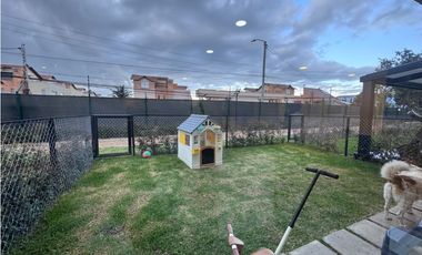 Vendo casa en camino de la floresta