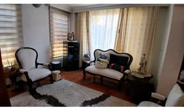 ARRIENDO  ESPETACULAR  CASA UNIFAMILIAR  EN CHIA.