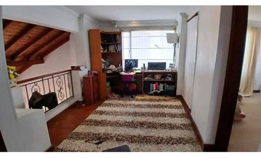 ARRIENDO  ESPETACULAR  CASA UNIFAMILIAR  EN CHIA.