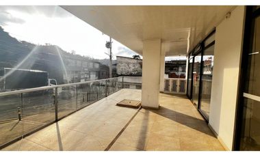 ARRIENDO LOCAL EN LA VEGA