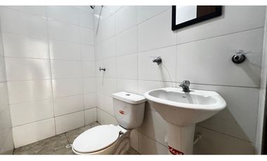 ARRIENDO LOCAL EN LA VEGA