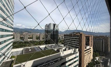 VENTA DE APARTAMENTO EN CIUDAD DEL RIO, PISO ALTO.