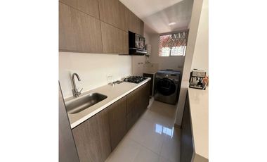 VENTA DE APARTAMENTO EN CIUDAD DEL RIO, PISO ALTO.