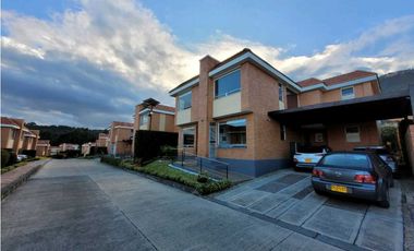 Venta Casa Alcaparros Bosque Residencial