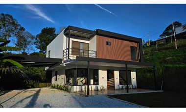 casa campestre en venta Carmen de viboral SBO