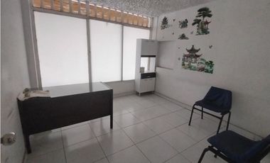 LOCAL ESQUINERO EN VENTA PALMIRA  PARA OFICINA O CONSULTORIO 2DO PISO
