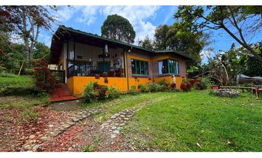 VENTA DE CASA CAMPESTRE EN CIRCASIA, QUINDO, COLOMBIA