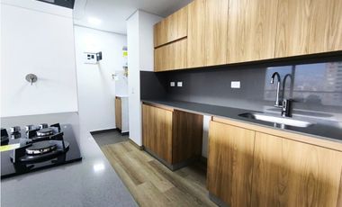 Apartamento Para Estrenar en Arriendo en Los Colores, Medellín
