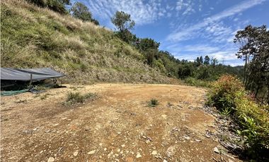 Venta de Lote En El Retiro Carrizales