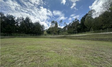 Venta De Lote En El Retiro Fizebad