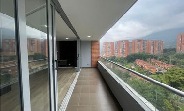 Apartamento para arriendo en Envigado Loma las brujas