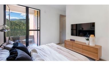 Vendo Moderno apto La estrella, nuevo, piso muy alto con supervista