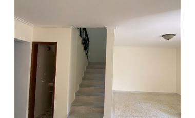 ARRIENDO CASA EN NUEVO HORIZONTE