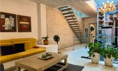 VENDO HERMOSA CASA COLONIAL EN CARTAGENA PARA INVERSIÓN EN GETSEMANI