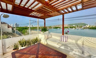 VENDO HERMOSA CASA COLONIAL EN CARTAGENA PARA INVERSIÓN EN GETSEMANI