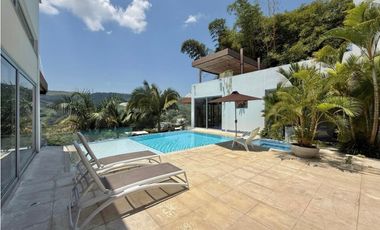 Casa Amoblada en conjunto, en arriendo, El Rosario, Manizales