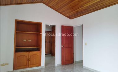 FUSAGASUG CASA EN VENTA 170M2