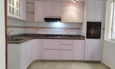 FUSAGASUG CASA EN VENTA 170M2