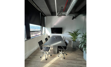 OFICINA DOTADA EN ARRIENDO SECTOR LOS BALSOS - POBLADO