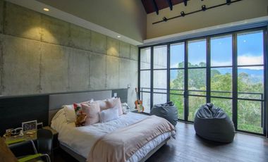 Casa en Arriendo Alto de las Palmas Envigado